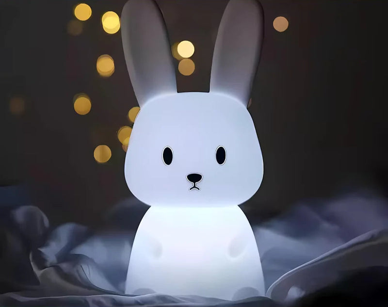 Mini Luminária de Coelho LED – Toque Suave, Recarregável e Super Fofa